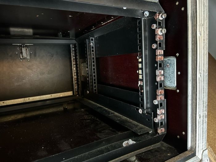 6U shock mounted Rack on castors