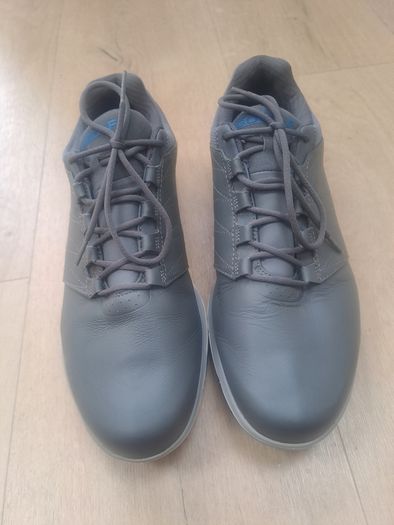 Skechers golf shoes