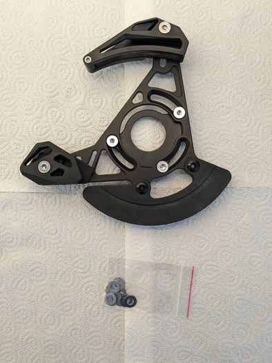 Katana Chain guide and Bash guard ISCG-05 incl. BB mount adapter
