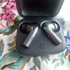 OnePlus Earbuds 3, ANC & Tracking