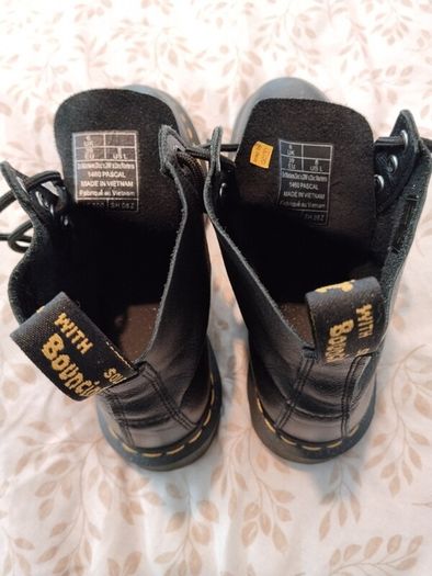 Brand New Dr. Martens 1460 Black 8-Eye Boots | UK 6 (EU 39)