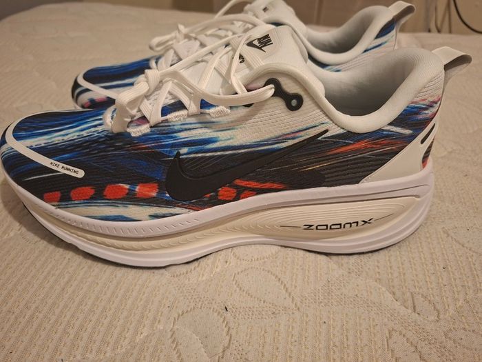 Mens shoes