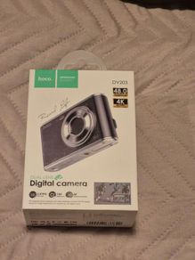 digital camera