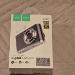 digital camera