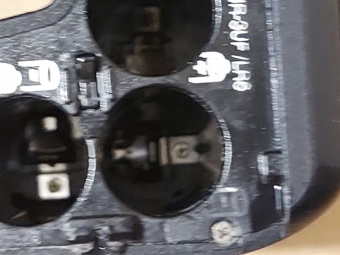 Fujifilm FinePix S5800 Digital Camera, Takes 4 AA Batteries, not powering on, for parts or repair