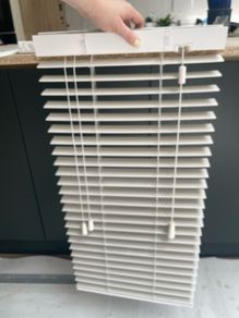 Window blind - Venetian 35mm fauxwood 403x813mm