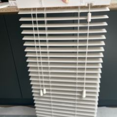 Window blind - Venetian 35mm fauxwood 403x813mm