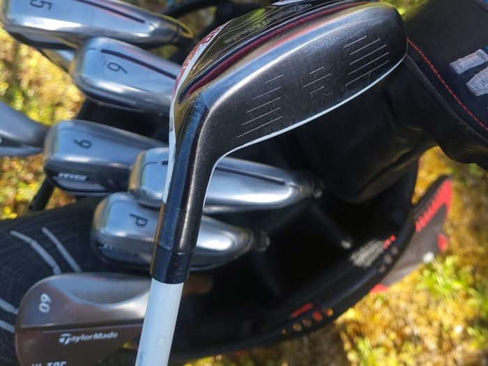 Set of Taylormade Clubs