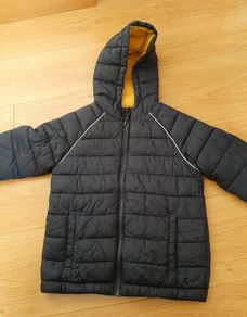 Fatface boys jacket age 6 - 7 years.RRP 46