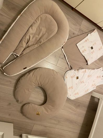 baby cocoon, sleep bag, blanket, feeding pillow