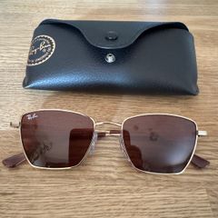 Sunglass