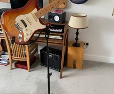 Guitar Stand For Live Performance