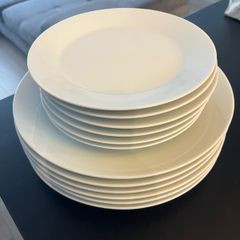 Dinner plates