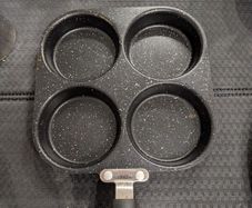 Small multi compartment Pan