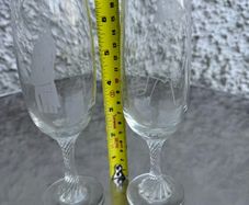 Weeding Champagne Glasses
