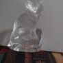 German crystal spaniel on cushion paperweight from Nactmann Image 3