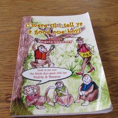 "C'mere til I tell ya a good one boy" Joke Book for Sale