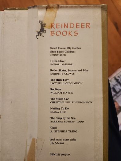 Boneywas A Warrior. By Rosemary Manning. Hardback With Dustjacket In Fair Condition.