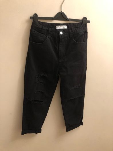 Black ripped mom jeans (age 11-12)