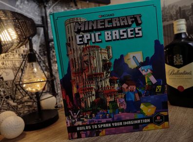 Minecraft Epic Bases: Builds To Spark Your Imagination ! Hardcover ! 2020 ! by Egmont !