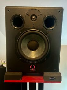 Quested VS2108 Studio Monitors