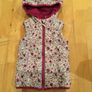 Girls Gilet size 3-4 years Image 5