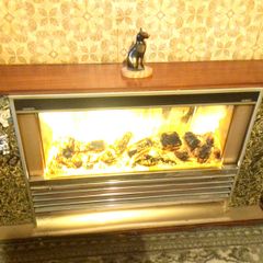 Vintage Belling electric heater in wooden frame