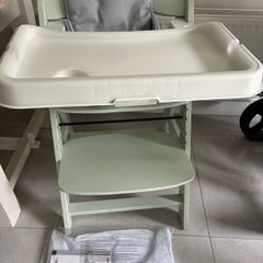 Hauck Alpha + High Chair