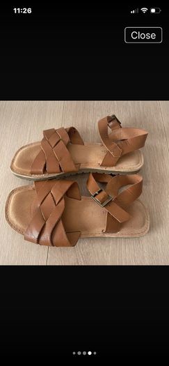 Like new girls Next sandals size 1