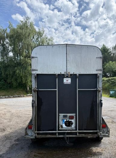 Horse Box