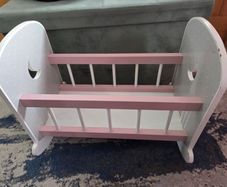 Dolls Crib