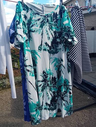 ladies clothes