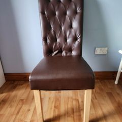 Dining chair