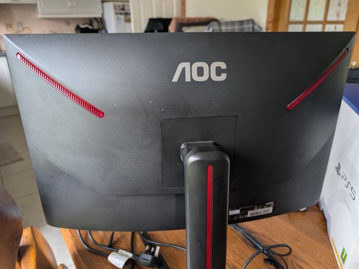 PS5 1TB Slim (boxed), extra nova pink dualsense controller + 27in AOC curved gaming monitor 1080p, 144hz, 0.5m/s