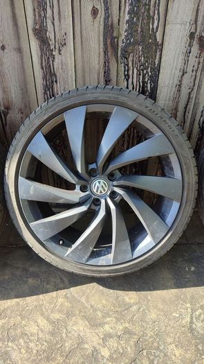 Volkswagen Arteon alloys