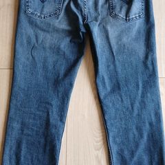 Levi jeans