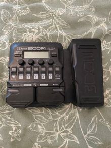 Zoom G1x Four Guitar Multieffects