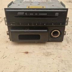 2003 nissan Xtrail 6 - disc cd changer