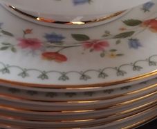 18piece Paragon  Anastiasa China