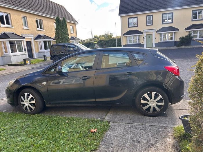 Opel Astra 2013