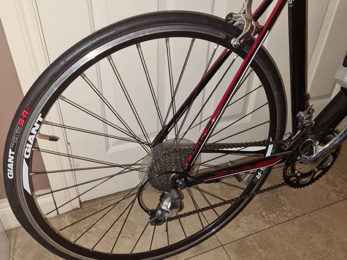 Giant Defy Road Bike