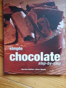 BN Simple Chocolate Step by Step Recipe Book