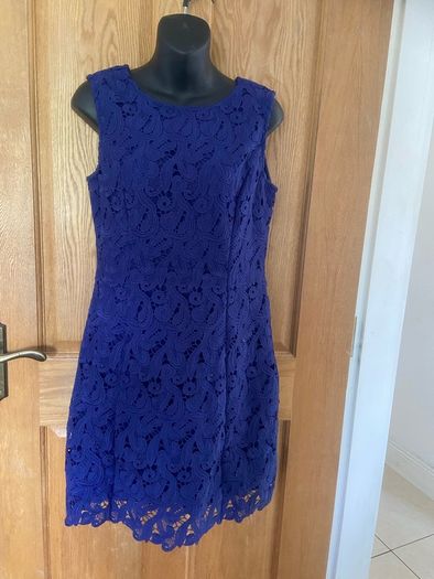 Beautiful red chilli purple dress size 14
