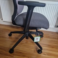 Office Chair - Boss Design Vite Swivel Office Chair