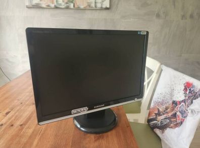 samsung 22" monitor