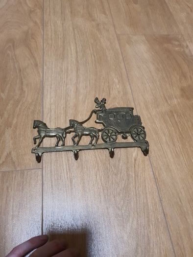 collectable highland arts brass key hanger