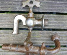 Antique Brass Barrel Taps