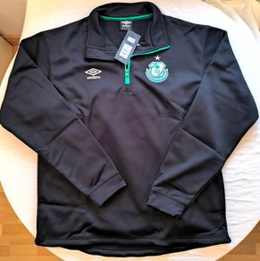Brand New 2022 Shamrock Rovers Umbro 1/4 Zip Top Size XXL Adults