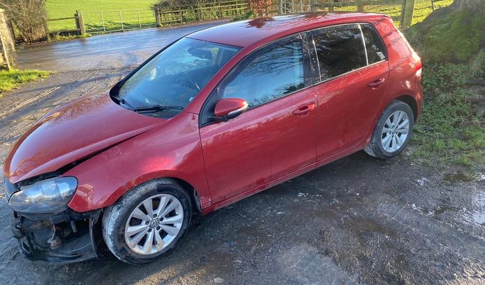 Volkswagen Golf 2.0 Blue Motion BREAKING