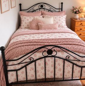 Black Bed Frame & Mattress 144 x 197cm